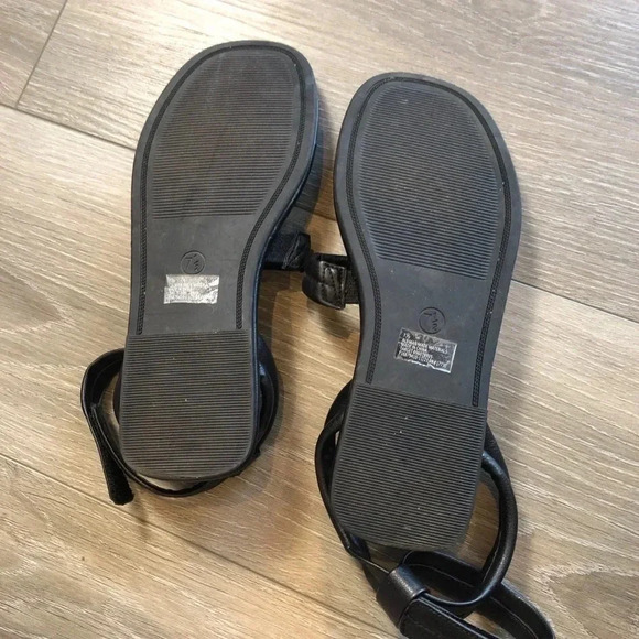 A New Day Ottie Ankle Strap Black Sandals Women’s Size 7.5 - Picture 6 of 8